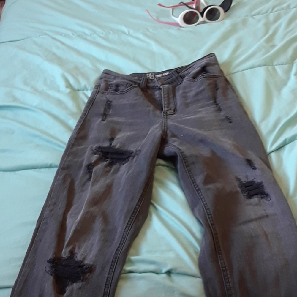 Jeans - Picture 3 of 3